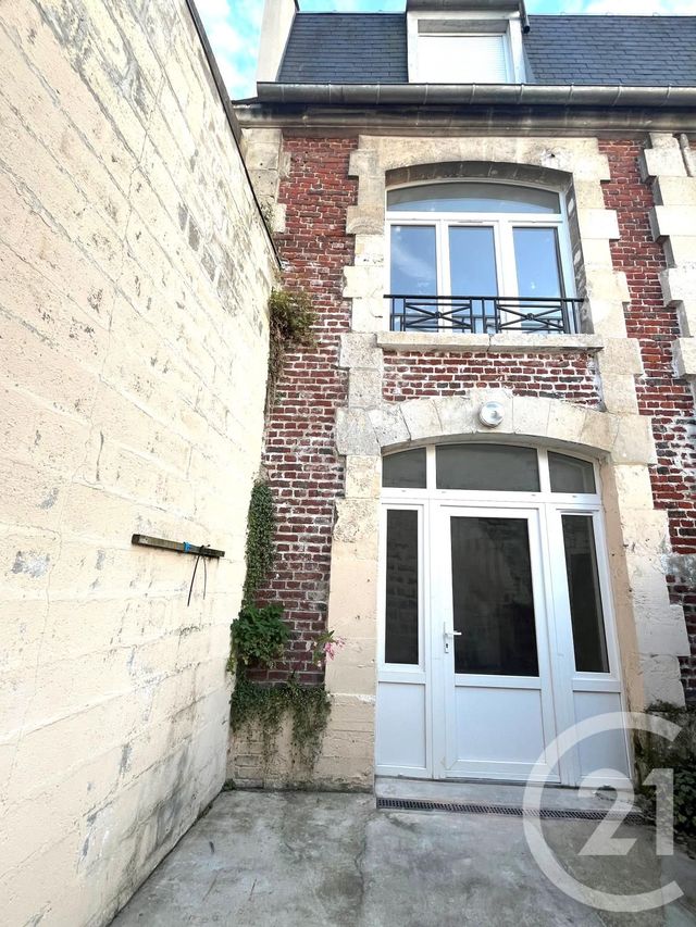 Appartement Triplex à louer - 4 pièces - 70,40 m2 - Bethisy St Pierre - 60 - PICARDIE