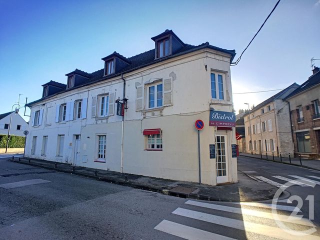 Appartement F2 à louer - 2 pièces - 46,94 m2 - Compiegne - 60 - PICARDIE