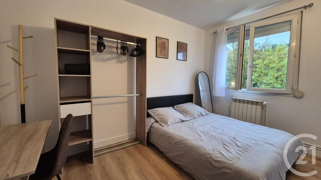 Appartement F4 à louer - 4 pièces - 13,31 m2 - Compiegne - 60 - PICARDIE