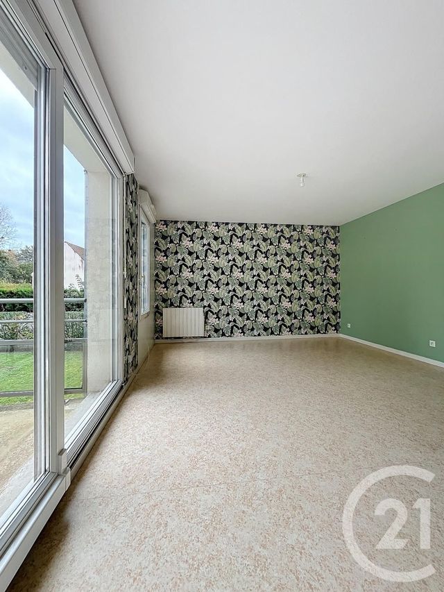 Appartement F2 à louer - 2 pièces - 48,58 m2 - Lacroix St Ouen - 60 - PICARDIE