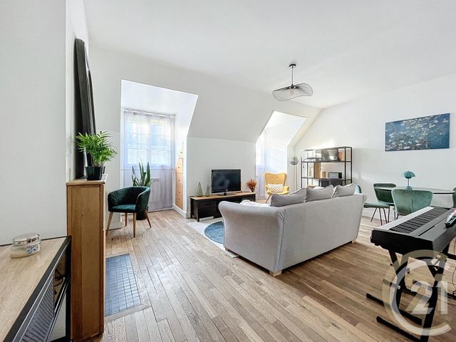 Appartement F3 à louer - 3 pièces - 72,86 m2 - Compiegne - 60 - PICARDIE